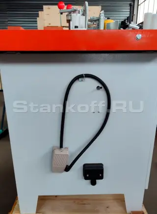 Криволинейный кромкооблицовочный станок MFC360