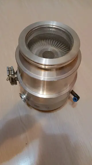 Турбомолекулярная помпа TMP 361