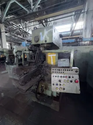 Зубошевинговальный станок авс 02 2933 42718 4334