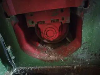 Шлифовальный станок Butfering 1300