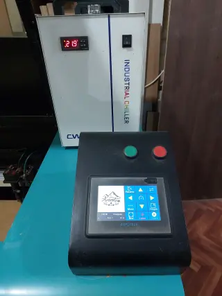Лазерный станок с чпу co2 две головы