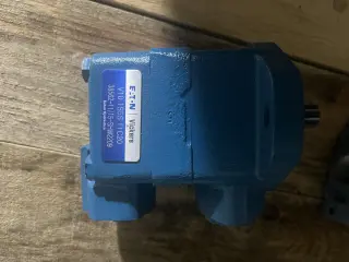Насос Eaton Vickers V10 1S5S 11C20