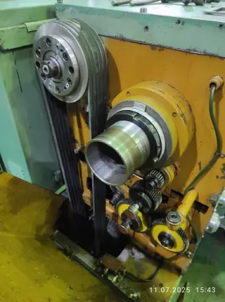 Токарный Винторезный станок, Arad SN-402 РМЦ 1000 мм, шпиндель Ø105 мм