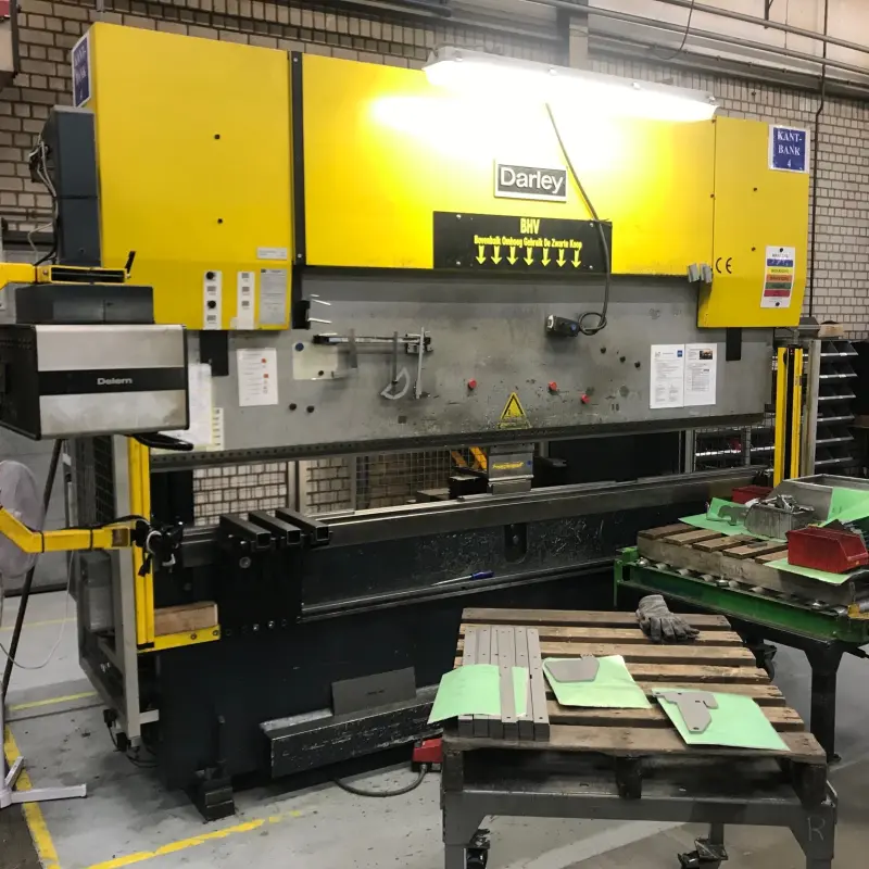 Листогибочный пресс Darley с ЧПУ CNC 3100 x 150 тонн Delem DA65 5081 = Mach4metal