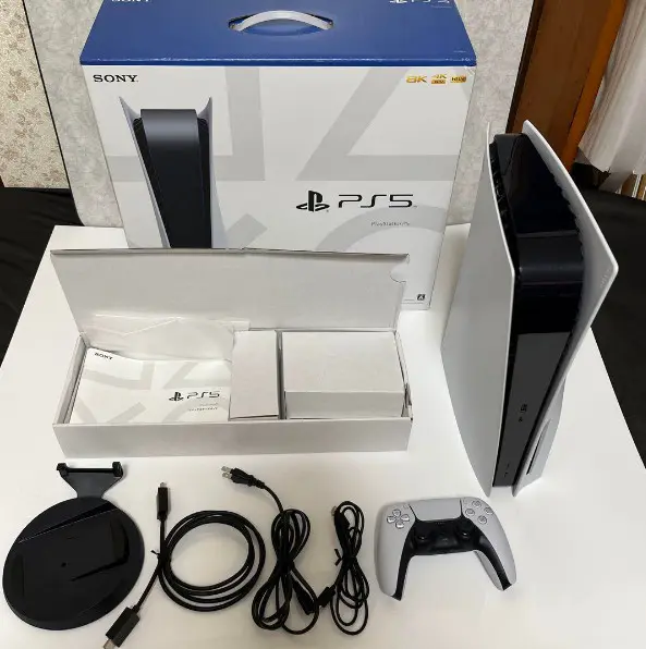 Продаю игровую приставку Sony PlayStation 5 (PS5) 1 ТБ
