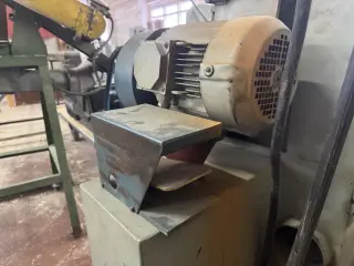 Станок торцовочный ЦCТ - 01 КОДОС