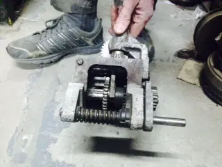 запасные части к станкам