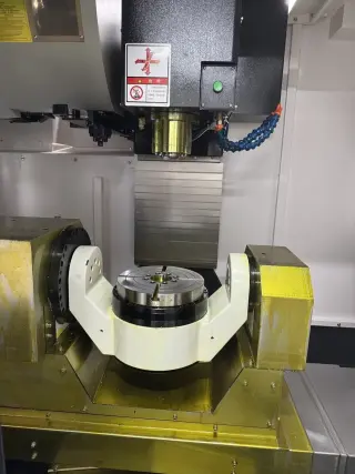 5-и осевой ОЦ EU5-380 ЧПУ Syntec