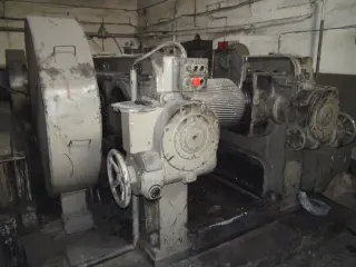 Вальцы дробильные ДР800