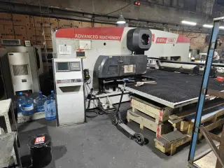 Револверно-пробивной пресс AMPe-1500