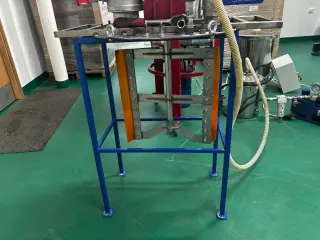 Миксер вакуумный с диспергатором