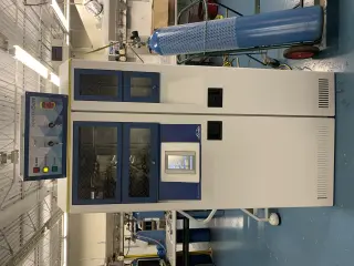 Автоматизированный шкаф газобаллонный (Linde, США) на 1 баллон 50 л для высококоррозийных газов вплоть до 20% фтора
