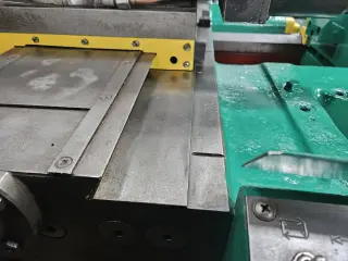 Станок трубонарезной 1А983