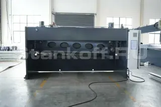 Гидравлическая гильотина QC11K-6x2500