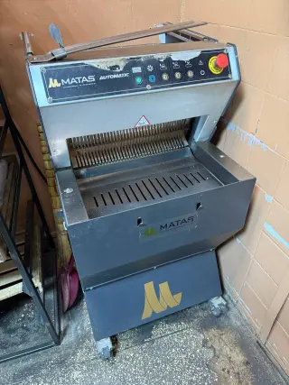 Автоматическая хлеборезка MATAS MAKINA EFE04