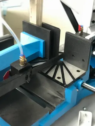 Ручной ленточнопильный станок для резки металла MetalTec BS 250 FH