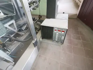 Формовщик коробов и укладчик бутылок APSOL MCFH1
