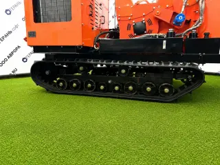 Измельчитель древесины DH-100 на гусеничном ходу