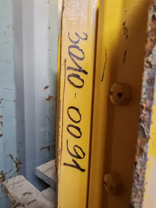 Гусеница 175-32-02661 Komatsu 2ШТ