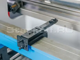 Гидравлический листогибочный пресс MetalTec HBM 63/2500 E22