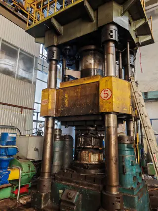 Пресс гидравлический ПА2642 ус.1600 тонн, ПА2638 ус.630 тонн, изотермическая штамповка, титан, лопатка, ПА2646, ДА2238, ДБ2240