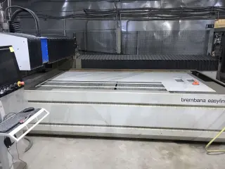 Установку Гидроабразивной Резки (waterjet) CMS Brembana Easyline (5 осей)