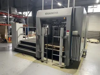 Автоматическая листовая вырубная машина GUANGYA LK106MF