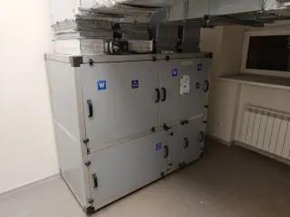 ВУ вертикальная приточно-вытяжная АС 2000-2500 / КЖ / F7-G4 / PP / ЭН-22 / АВТ-1 / IT23-023304-01
