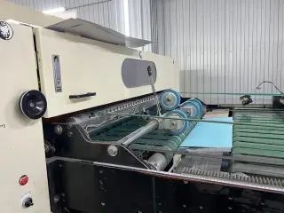 Флаторезка машина SBL NSC-1400, 2003 г.в. 2 рольные зарядки. Ширина роля 1400 мм