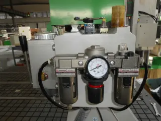 Фрезерно-гравировальный станок с ЧПУ WoodTec MH 1212