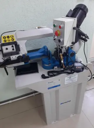 Ручной ленточнопильный станок для резки металла MetalTec BS 170 FHE (220 V)