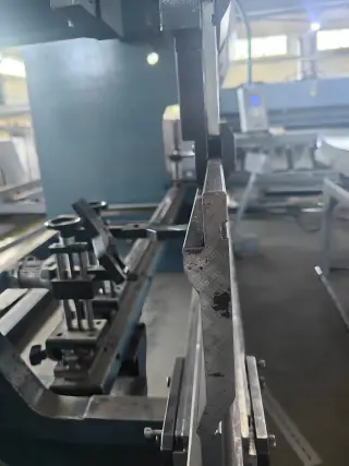 Листогибочный пресс Durma AD-R 30135 с ЧПУ