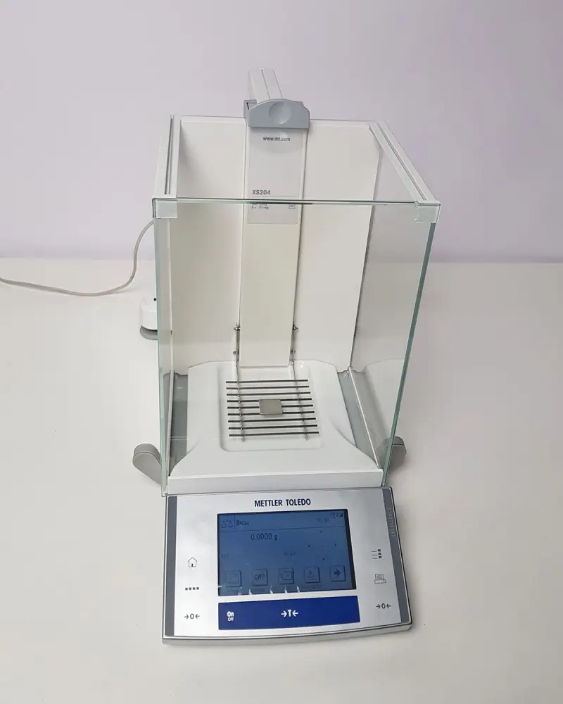 Аналитические весы Mettler Toledo XS204 0,1мг