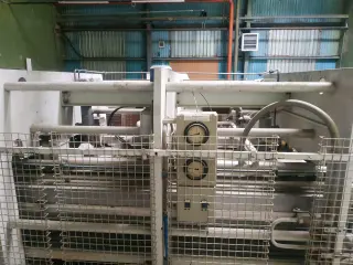 Мембранно-вакуумный пресс Italpresse Lock-Form Shuttle System Air