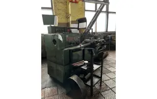 Токарно-винторезный станок 16К20