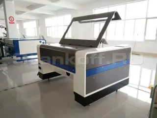 Лазерно-гравировальный станок LC-1390
