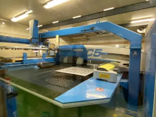 Координатно-револьверный вырубной пресс Finnpower C5 Финпауэр с ЧПУ 2530 x 1270 x 8 mm = 5212 Mach4metal