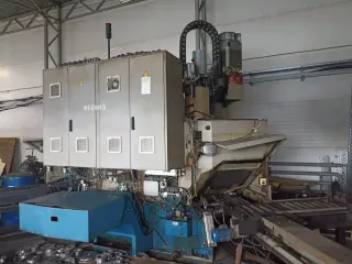 Токарный станок с ЧПУ ПАБ-600