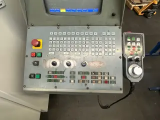 3-х осевой обрабатывающий центр DECKEL MAHO - DMC 70 V