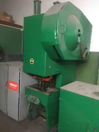 Пресс кривошипный 40 тн. усилие
