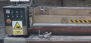 Гильотинные ножницы STROJARNE PIESOK NTC 2500/4