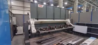 Роботизированный сварочный комплекс ABB IRB2600ID