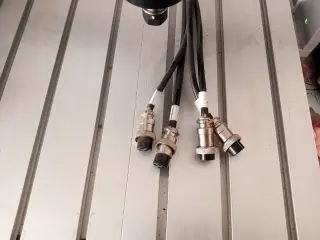 Настольный фрезерно-гравировальный станок Solid Craft cnc 3040 с шпинделем 800 w