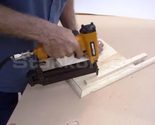 Шпилькозабивной пистолет Bostitch MB2140-E