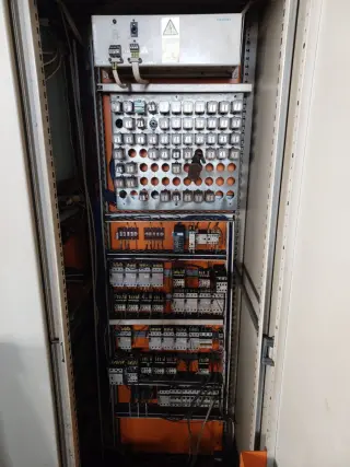 Токарно-карусельный станок с ЧПУ SKIQ 12C NC-230