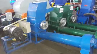 Дробилка для пленки с отмывкой на выгружном шнеке