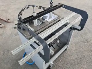 Сверлильно присадочный станок Felder FD 21