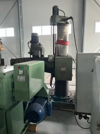 Станок CSEPEL RF50/1250