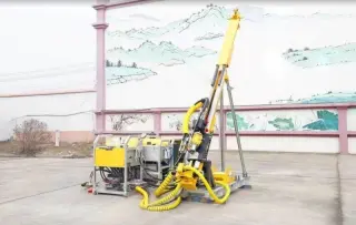 Мобильный буровой станок HW-300