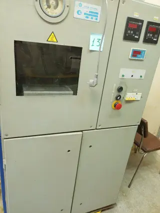 Пресс вулканизационный 40-250-1Э